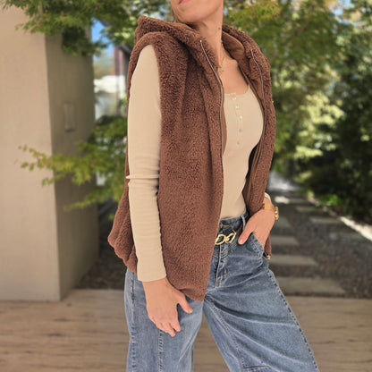 Chaqueta s/mangas "ARELIS"