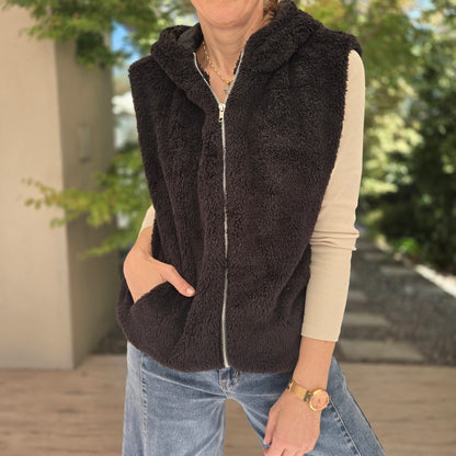 Chaqueta s/mangas "ARELIS"