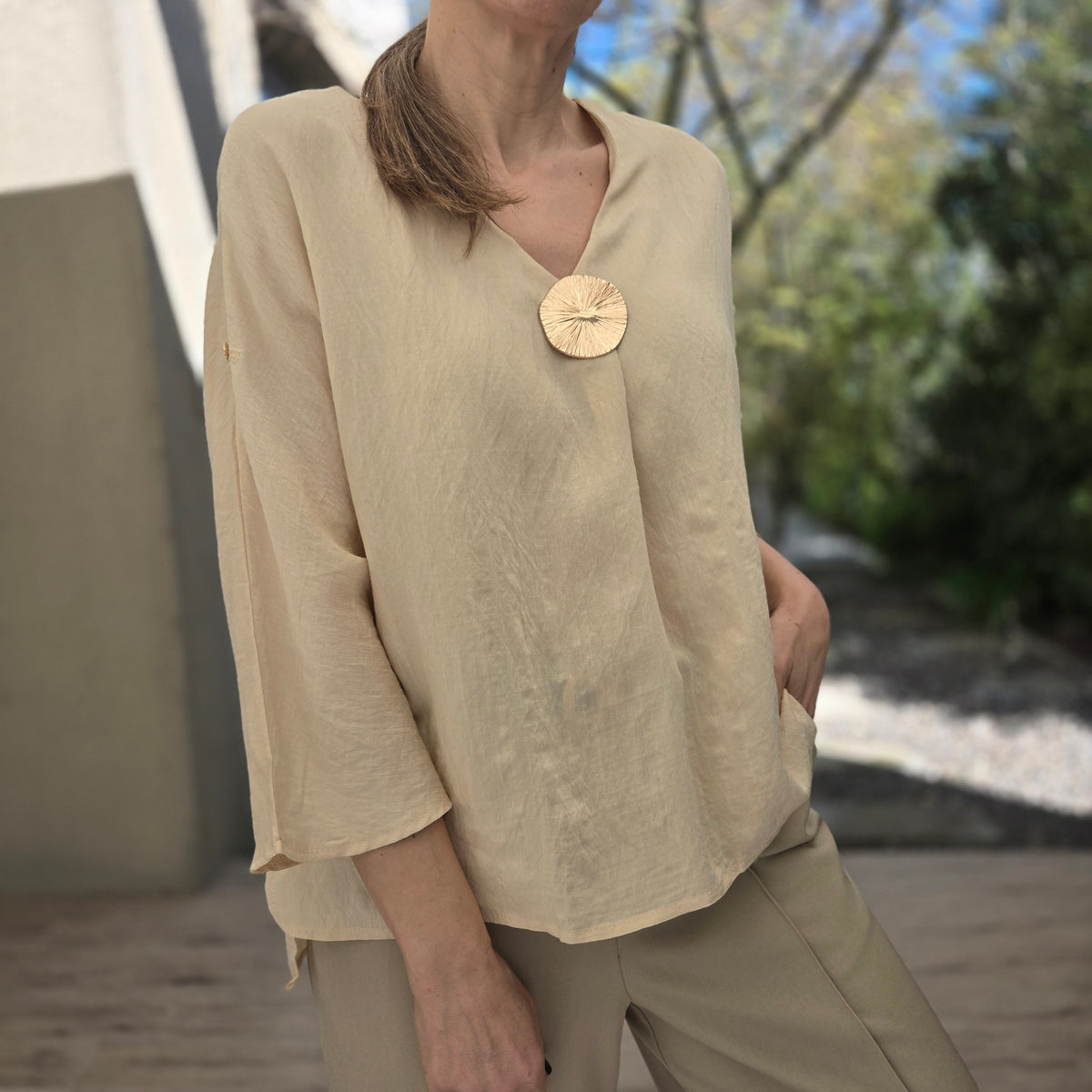 Blusa + Prendedor "REGINA"